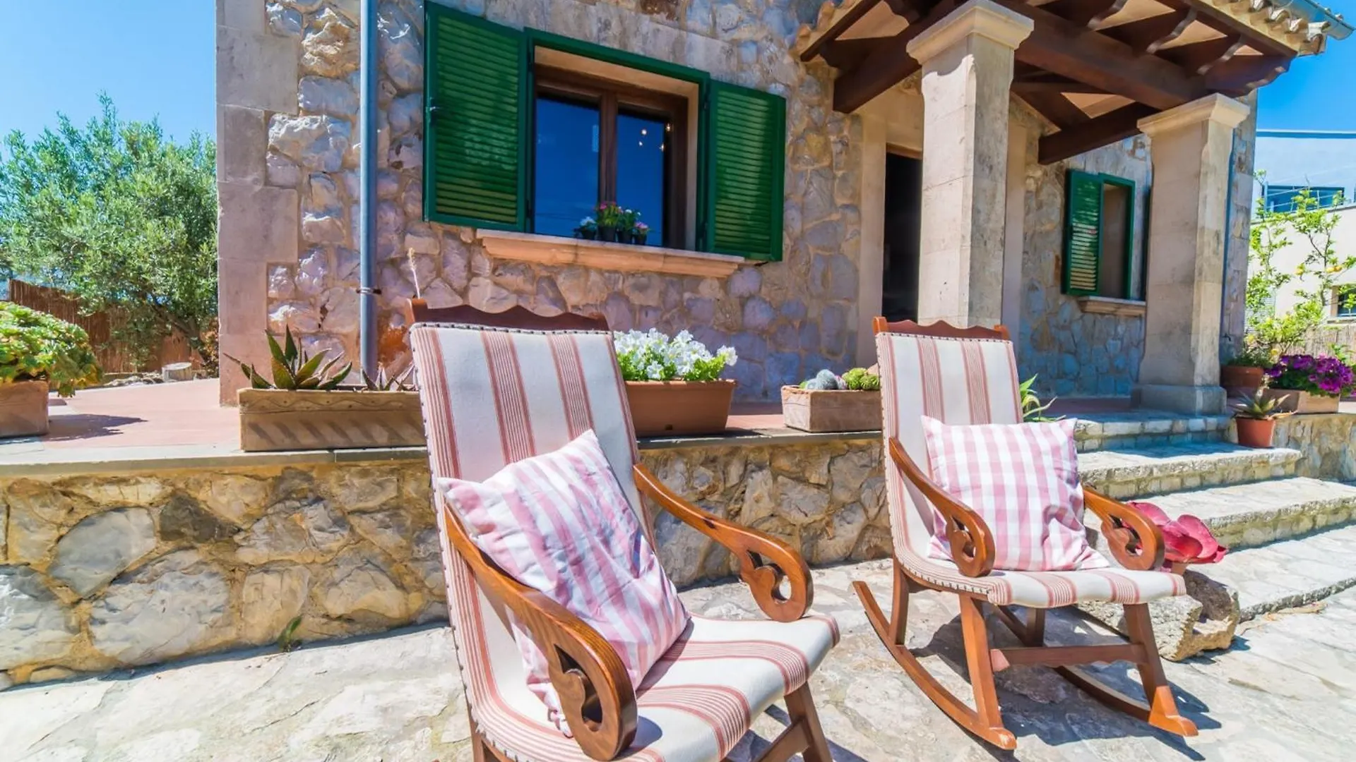 Charming Holiday Home In Majorca 알쿠디아